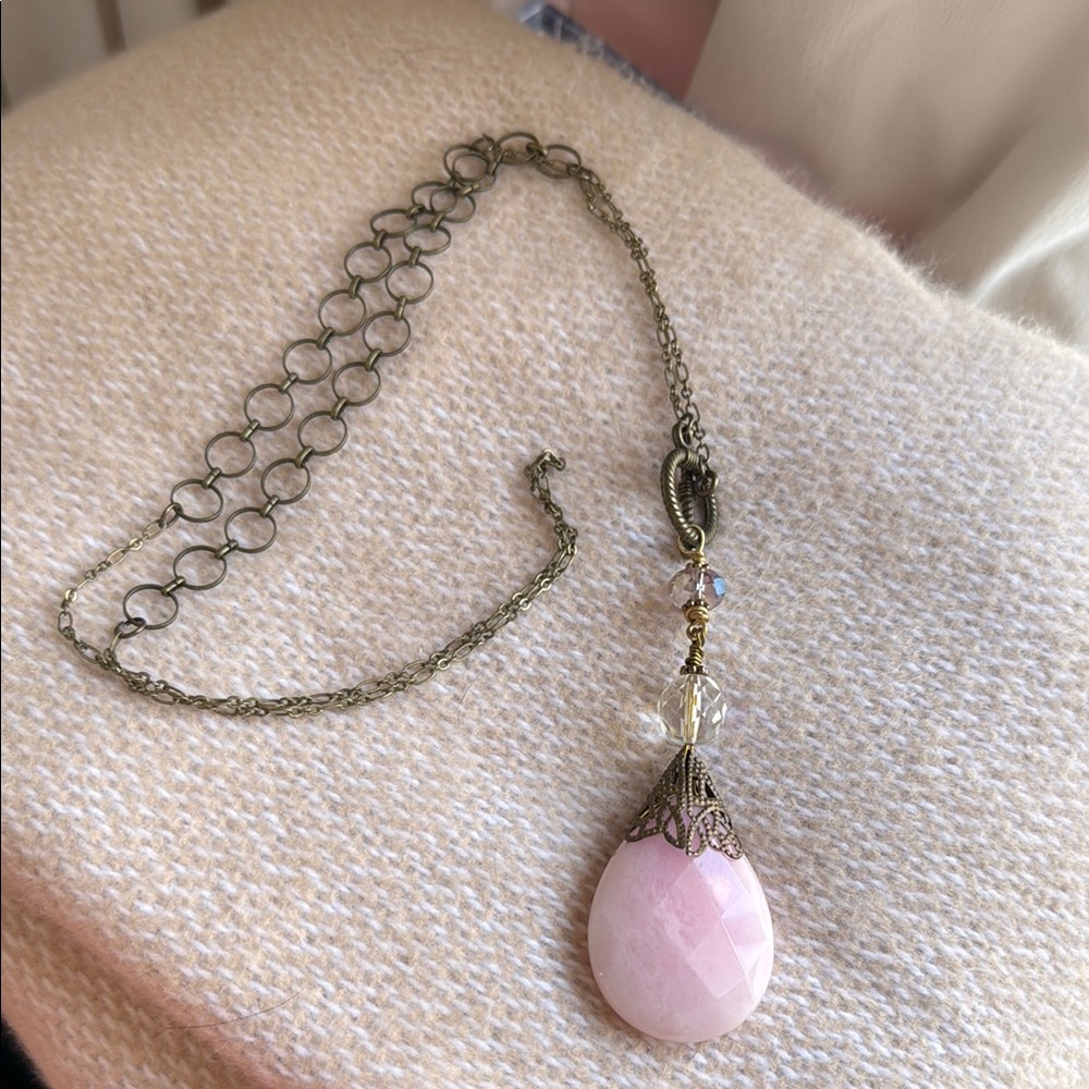 Long Necklace with Pink Stone and Bronze-colored Chain